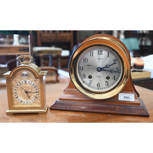 200 - A Shreve, Crump & Low Co 'Chelsea Ship's Bell' marine clock in 14 cm brass drum case with teak s... 