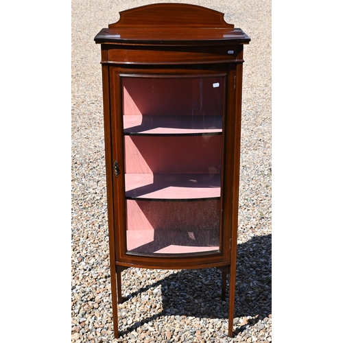 552 - An Edwardian walnut inlaid glazed display cabinet, 58 cm wide x 40 cm deep x 140 cm high