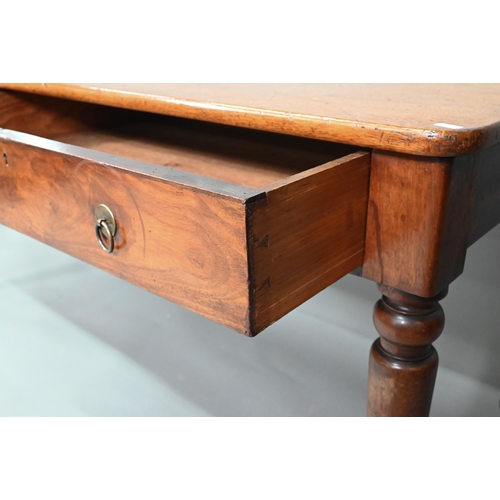 856 - A Victorian mahogany low serving sideboard, with two frieze drawers and raised on turned legs, 167 c... 