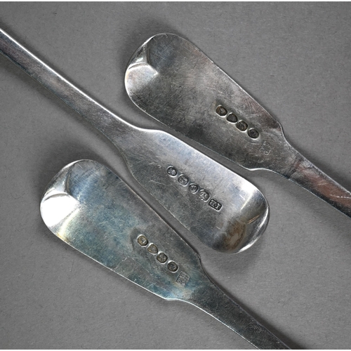 137 - A pair of George III silver fiddle pattern tablespoons, Thomas & George Hayter, London 1796, to/... 