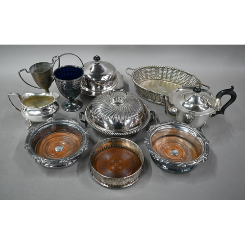 22 - Three electroplated wine coasters and various other ep wares, including toast racks, tea-wares, flat... 