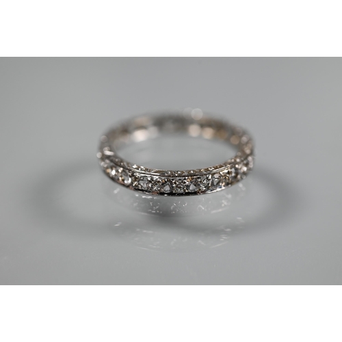 273 - A single stone diamond solitaire ring, white metal set, diamond approx 1ct, size L, to/w a full eter... 