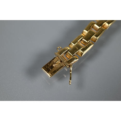 320 - A yellow metal Greek key link bracelet, stamped 585, approx 18.2g