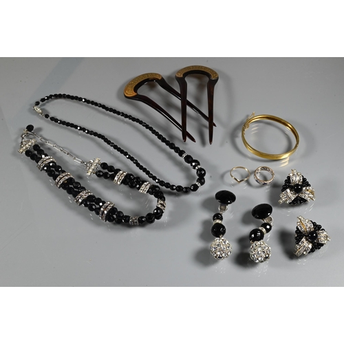 347 - A collection of mainly white metal jewellery including wide Niello hinged cuff, stamped Siam Silver;... 