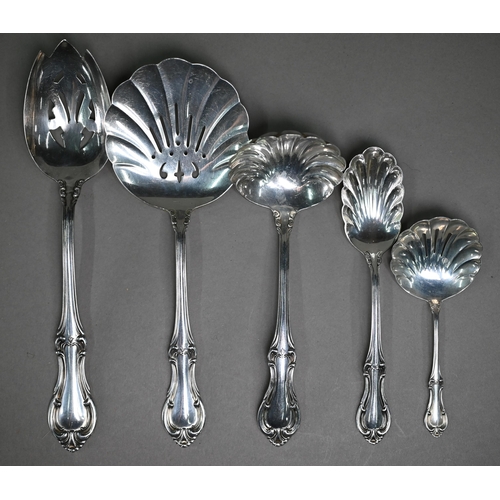 37 - An extensive part-set of US International Sterling 'Joan of Arc' pattern flatware and cutlery, compr... 