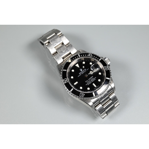 406 - A Gents Rolex Oyster Perpetual Date Submariner - to 1000ft / 300m, boxed with all papers no.160-F371... 