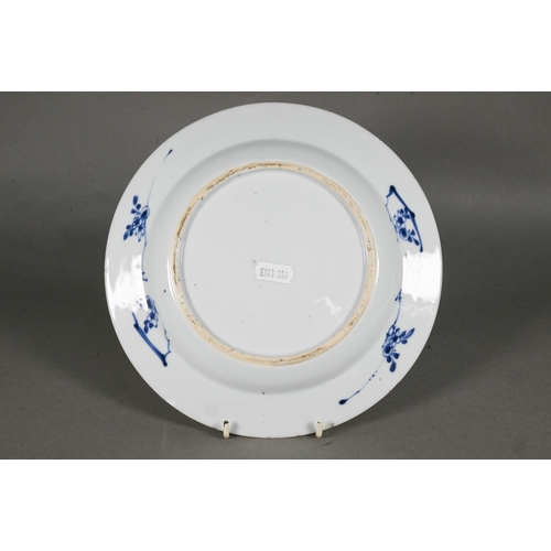 478 - A pair of 18th century Chinese blue and white plates, Qianlong period (1736-95) Qing dynasty, painte... 