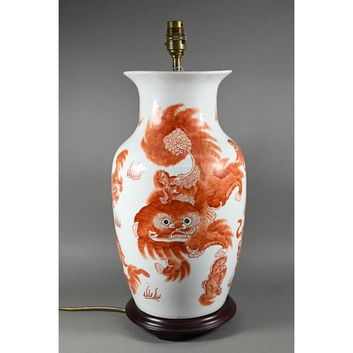 515 - A Chinese red and white baluster vase (mounted as a lamp on hardwood stand) painted in iron red enam... 