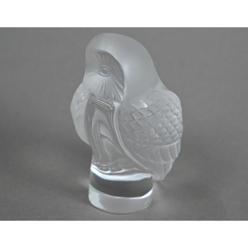 549 - A Lalique glass owl, engraved script 'Lalique ® France', 9cm