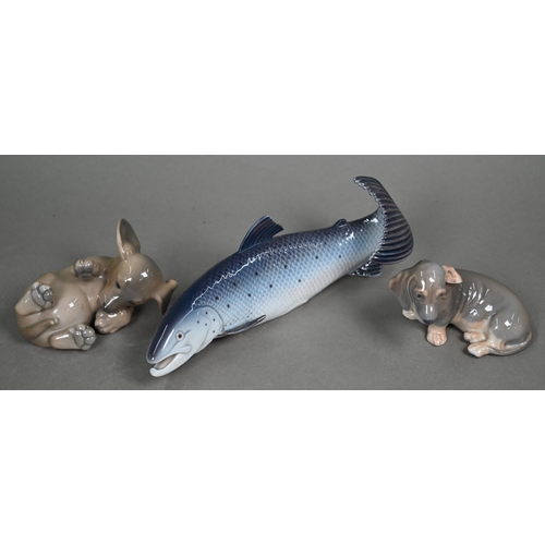 559 - A Royal Copenhagen 502 Salmon, 1024 Chicken, 359 Swan, 2609 Fawn, 3140 Dachshund and 1238/1408 Rolli... 