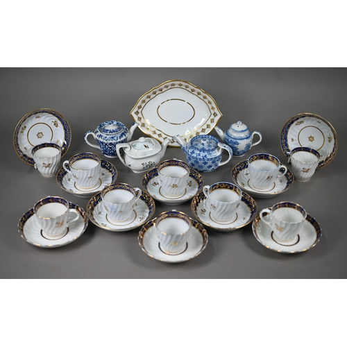 597 - A matched set of ten Worcester 'Flight & Barr' period tea cups and saucers with writhen reeding ... 