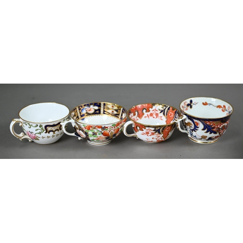 611 - A box of 19th century and later Derby Royal Crown Derby wares, including Imari wares (box)