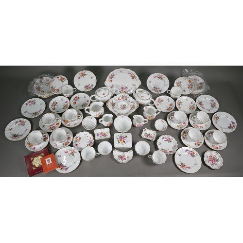 613 - A quantity of Royal Crown Derby 'Derby Posies' tea ware etc (box)