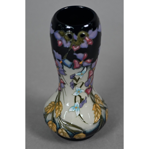 631 - A boxed Moorcroft 'Fit for a Queen' vase, 15.5 cm high