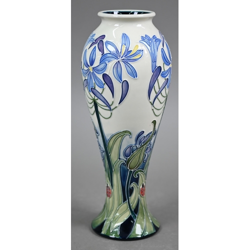 647 - A boxed Moorcroft large vase 'Fly Away Home' by Rachel Bishop, 2005, 28 cm 