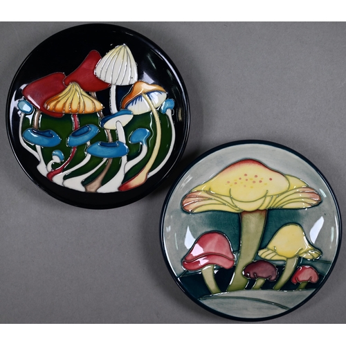 653 - Two boxed Moorcroft 12 cm dishes, 'Pixie Parasols' 2015 and 'Claremont Revival' 2013 (2)