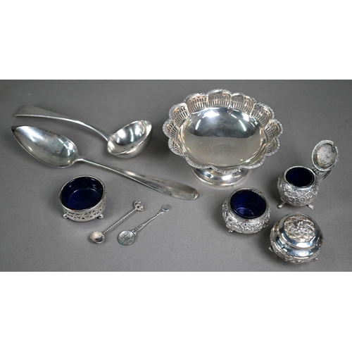 89 - A George III silver old English pattern sauce ladle, London 1815, to/w a small stemmed bonbon dish B... 