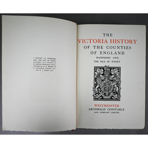 1007 - The Victoria History of the Counties of England - Hampshire and the Isle of Wight, in five vols with... 