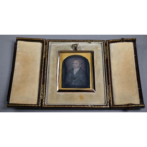 1041 - Manner of Richard Beard - A daguerrotype photographic portrait of a gentleman, in gilt metal frame a... 