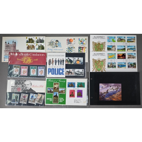 1054 - A quantity of mid 20th century and later World stamps mostly in albums, to/w First Day Covers