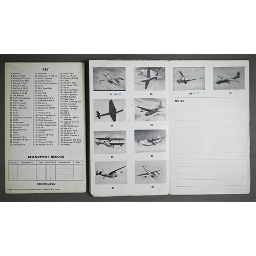 1056 - A collection of Air Ministry Aircraft Recognition cards and pamphlets, mostly 1950s (several hundred... 