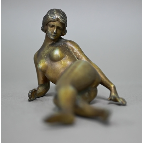 1105 - AMENDED DESCRIPTION An Art Deco-style bronzed female reclining nude in the manner of Lorenzl (unsign... 