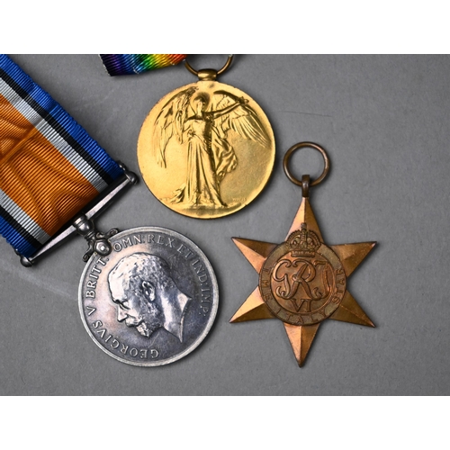 1115 - A WWI trio to 22646 Pte. J. Clark, Liverpool Regt. - 1914-15 star; 1914-18 war medal; Victory medal ... 