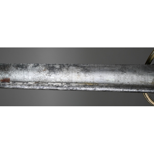 1127 - A George IV 1821 pattern officer's sword, the slightly curved 82 cm blade with pipe back and etched ... 