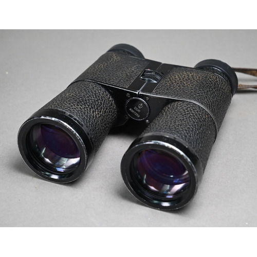 1142 - A pair of Carl Zeiss Jena Notarem 10 x 40 binoculars in leather case with instructions and 1981 guar... 