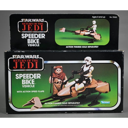 1148 - A boxed Kenner Star Wars Return of the Jedi Speeder Bike Vehicle with Action Speed Flaps, box sealed... 