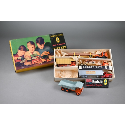 1149 - A boxed Budgie Toys No 5 Gift Set with five die-cast model vehicles (unplayed with)