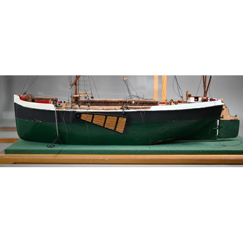 1166 - A scratch-build model of Humber Barge 'Nimrod', 66 x 66 cm in perspex case, c/w plans and sails