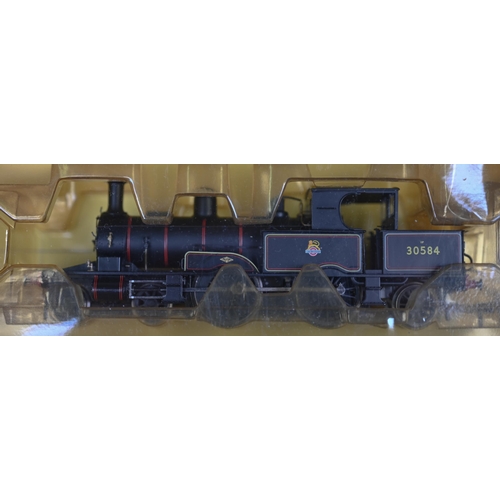 1174 - A boxed Hornby R3333 BR (Early/ 4-4-ZT 'Adams Radial' locomotive, to/w a boxed R372 SR 4-4-0 Schools... 