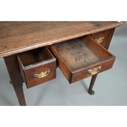 839 - An 18th century oak three drawer side table, raised on turned legs to pad feet, 76 cm w x 51 cm x 71... 