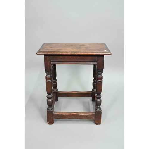 867 - A pair of traditional oak joint stools in the 18th century style, circa 1900, each approx. 46 cm x 2... 