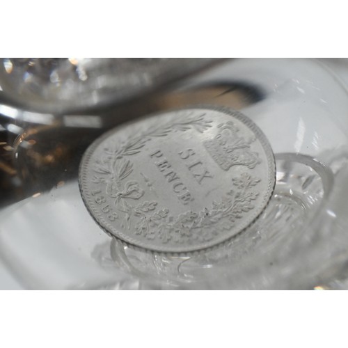 547 - A Victorian coin-stem glass goblet, the cut and vine-etched bowl with AMR monogram, the hollow balus... 