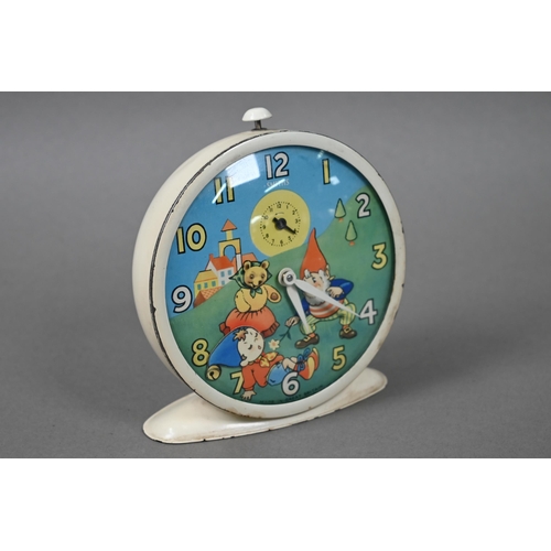 118 - A 1950s/60s Smiths 'Noddy' alarm clock with 10 cm decorative dial featuring nodding Noddy