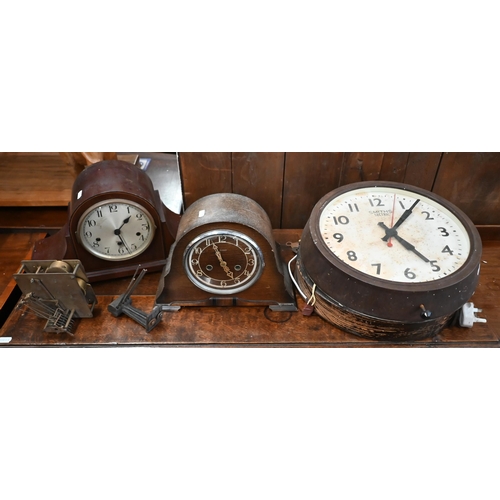 143 - A World War II vintage NAAFI canteen wall clock (Smiths 8 day with clockwork movement), 36 cm diam o... 