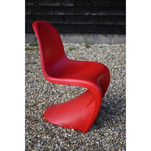 361 - A set of six Vitra Panton style red plastic stacking dining chairs (6)