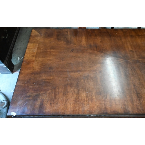 368 - # A two-tier hardwood coffee table, 138 x 66 x 46 cm high