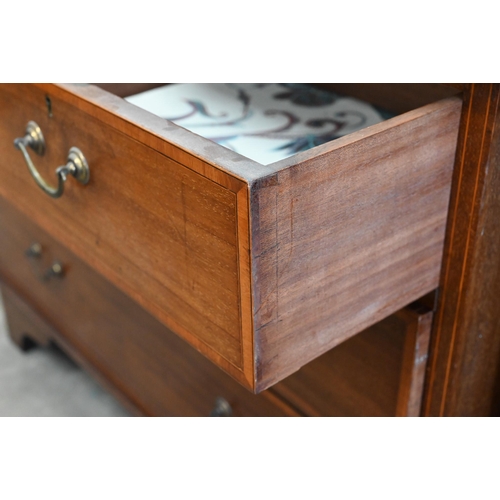 399 - An Edwardian walnut and satin banded dressing chest, 110 x 50 x 140 cm