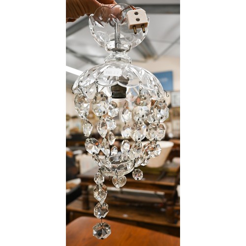 506 - A pair of of ceiling lights hung with glass lustres, 40cm