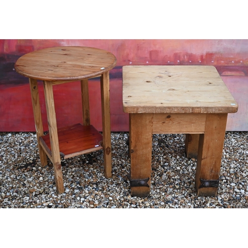 126 - A rustic pine lion mounted lamp table, 60 x 60 x 62 cm to/w circular occasional table (2)