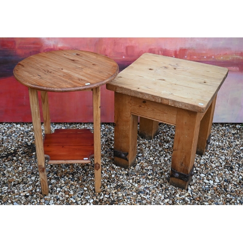 126 - A rustic pine lion mounted lamp table, 60 x 60 x 62 cm to/w circular occasional table (2)