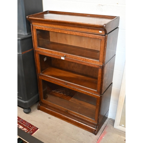 An oak three section Globe Wernicke style library bookcase, 87 cm w x 36 cm x 123 cm h