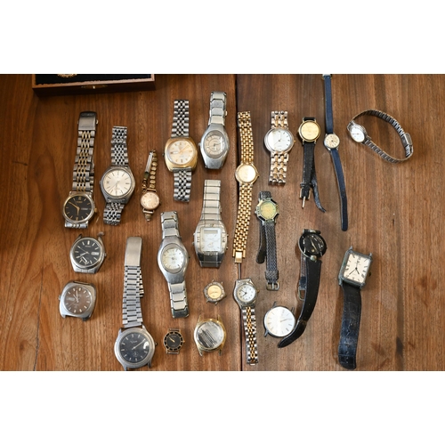 407 - Various wristwatches, including Seiko, Citizen, Rotary, Accurist, Sekonda, etc - all a/f (box)