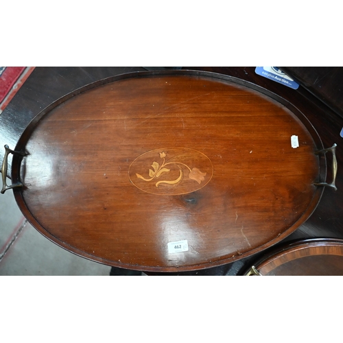 462 - An Edwardian marquetry-inlaid mahogany-inlaid mahogany oval tray with satinwood crossbanding and bra... 