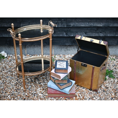 98 - A French gilt metal drinks table with mirrored oval trays to/w Timothy Oulton style small trunk and ... 