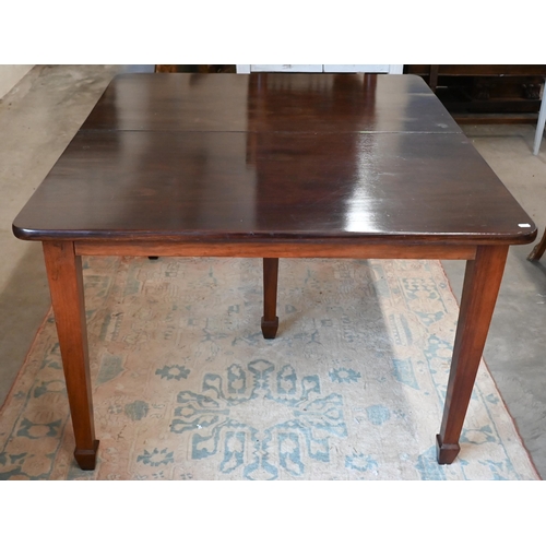 99 - # An Indian rosewood extending dining table with three central leaves, 240 x 114 x 72 cm (full exten... 