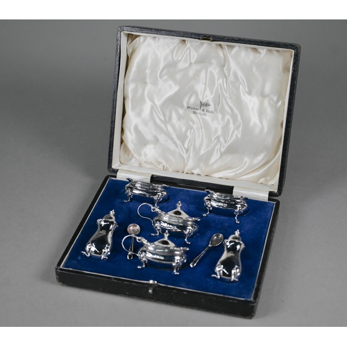 103 - A cased six-piece silver condiment set with two spoons, Walker & Hall, Birmingham 1936, 7.5oz (n... 